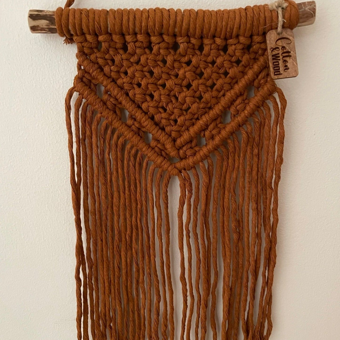 Liten väggbonad - handknuten makramé - Rost - cottonandwood.se