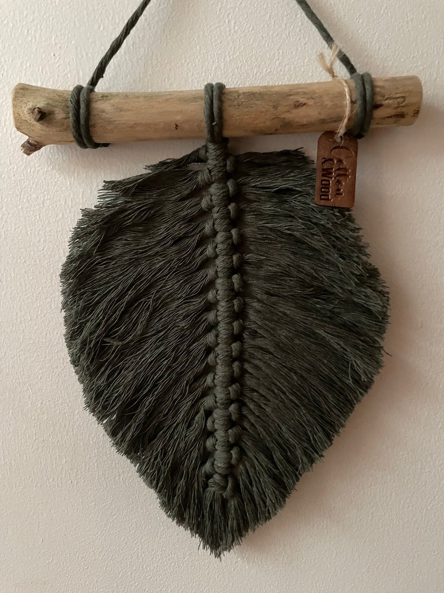 Löv i handknuten Makramé - Beige - cottonandwood.se