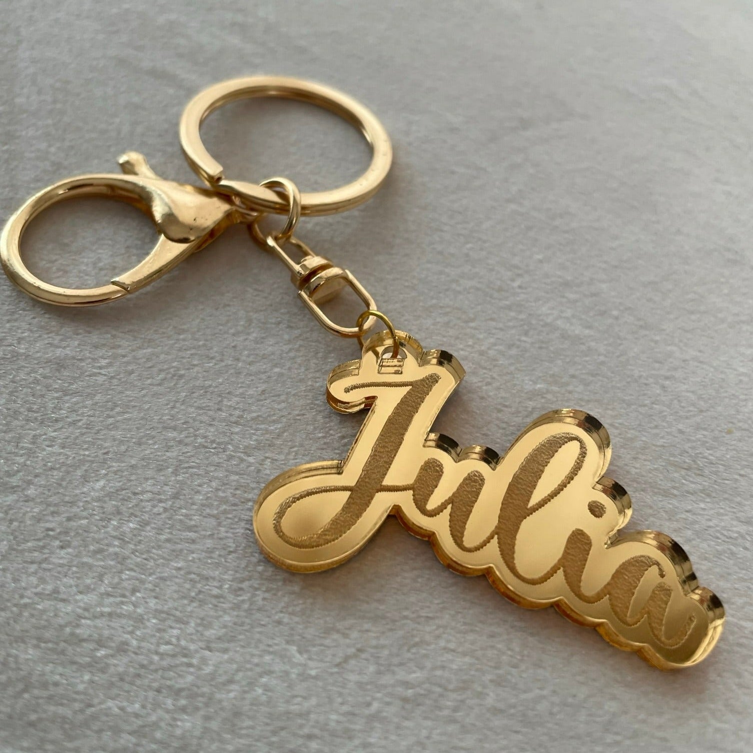 Personlig nyckelring med namn - Guld - cottonandwood.se