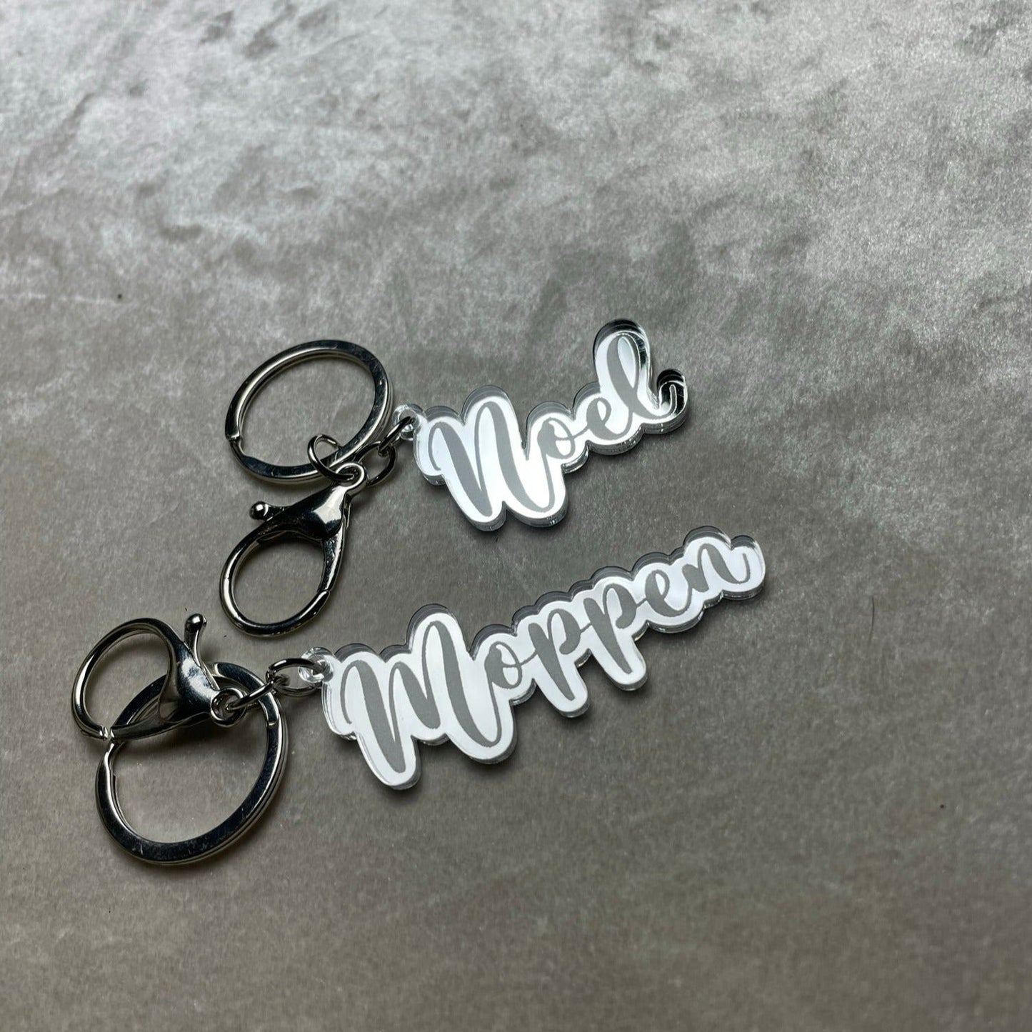 Personlig nyckelring med namn - Silver - cottonandwood.se