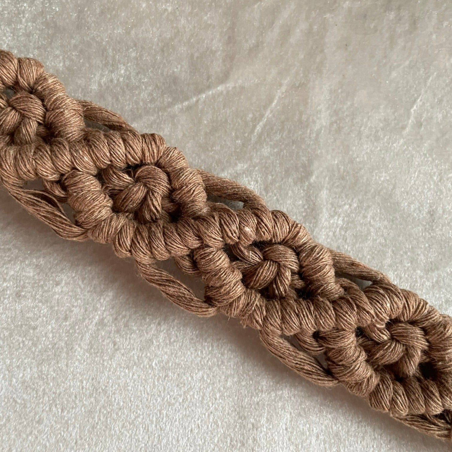 Handknutet Makramé-löv XL - Brun - cottonandwood.se