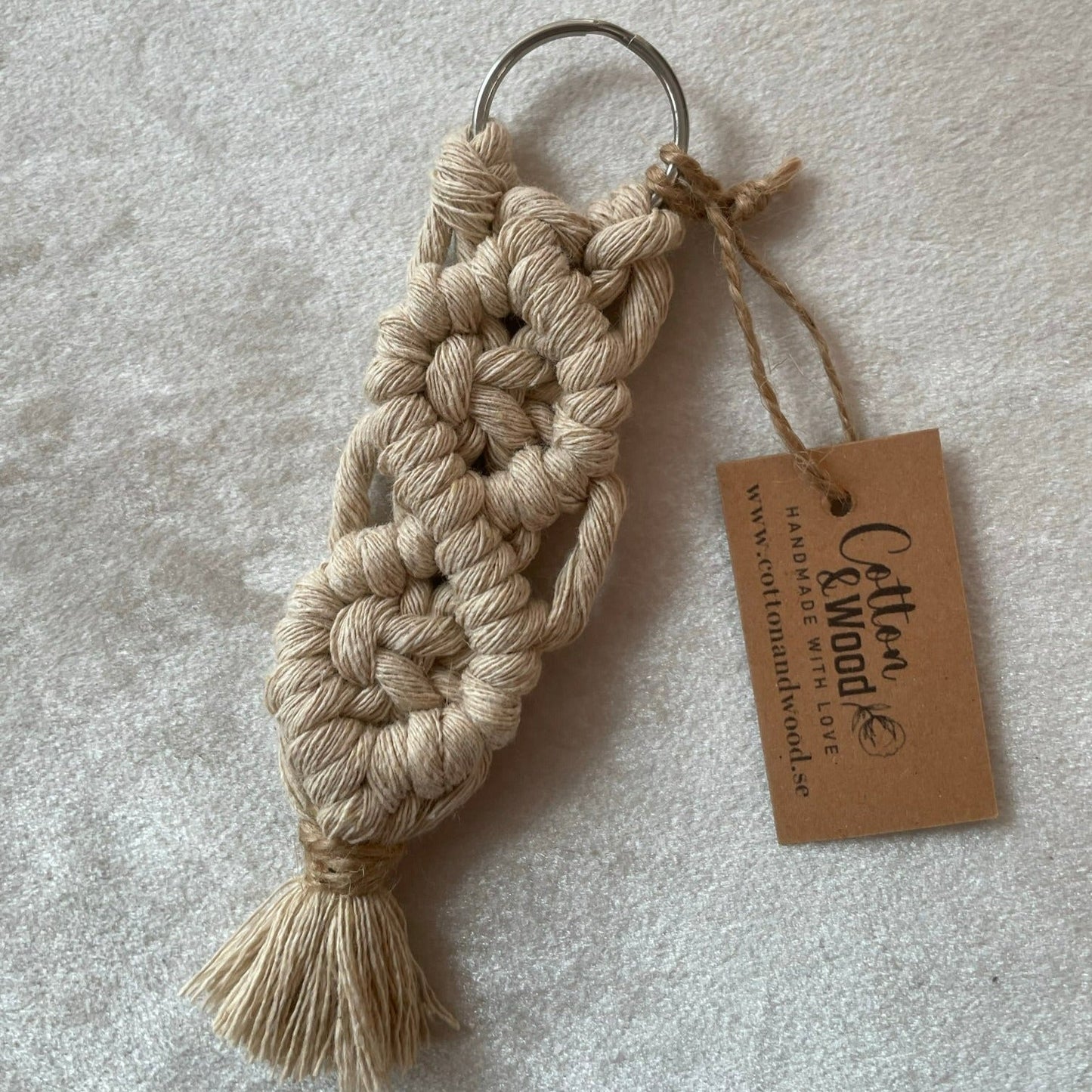 Nyckelring - handknuten makramé - Diamond - Beige - cottonandwood.se