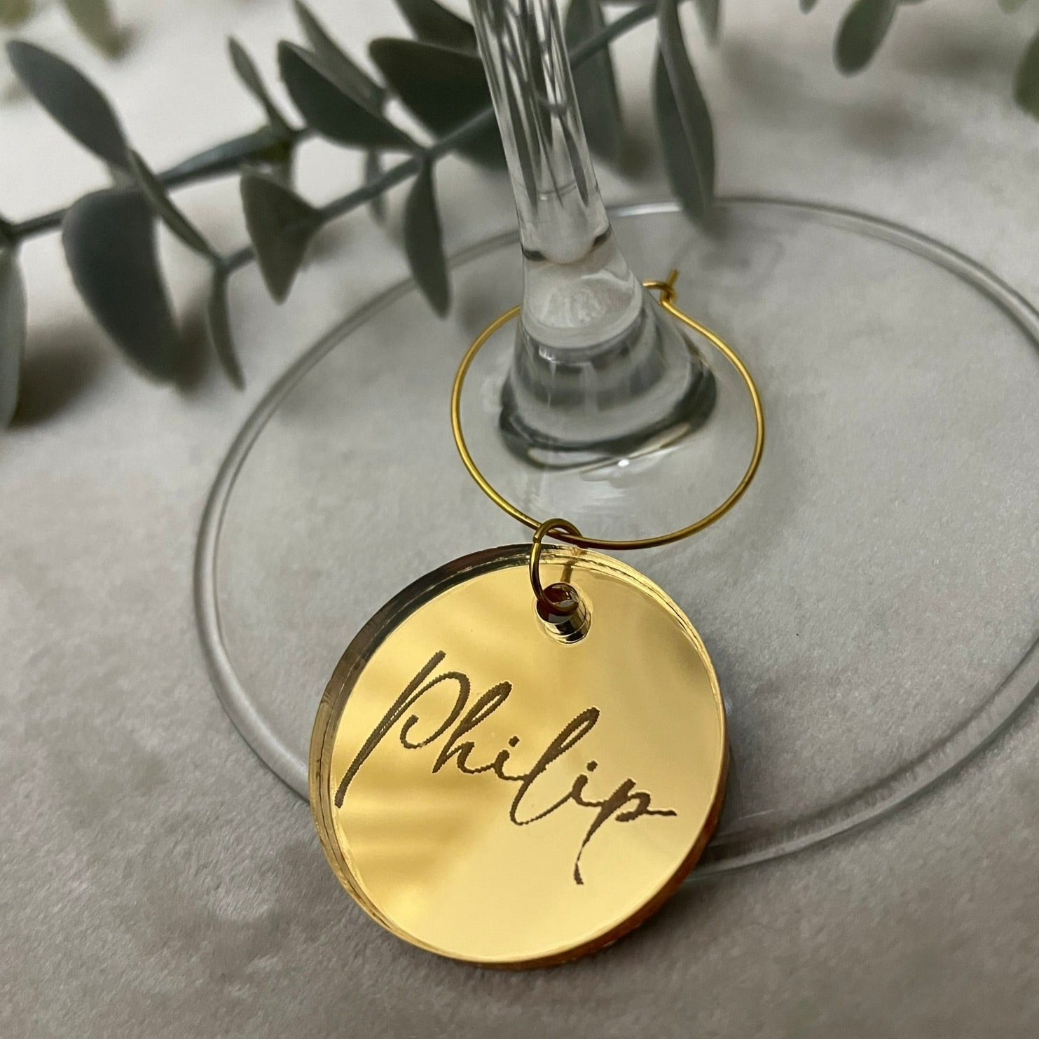 Personlig glasmarkör / glashängen i akryl - Guld - cottonandwood.se